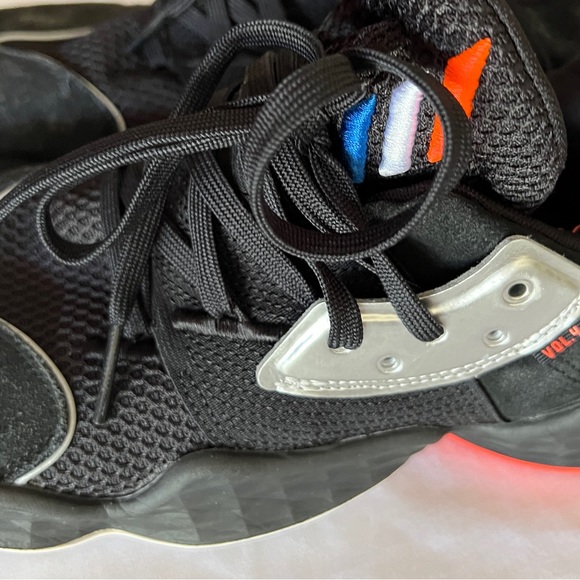 7.5 Adidas Harden Vol 4 Black Blue APE 77901 Athletic Sportswear Shoes Footwear - Picture 4 of 12